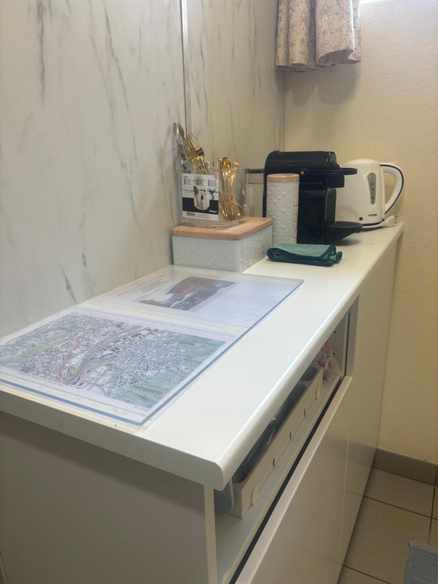 Small Apartments In Lamone מראה חיצוני תמונה